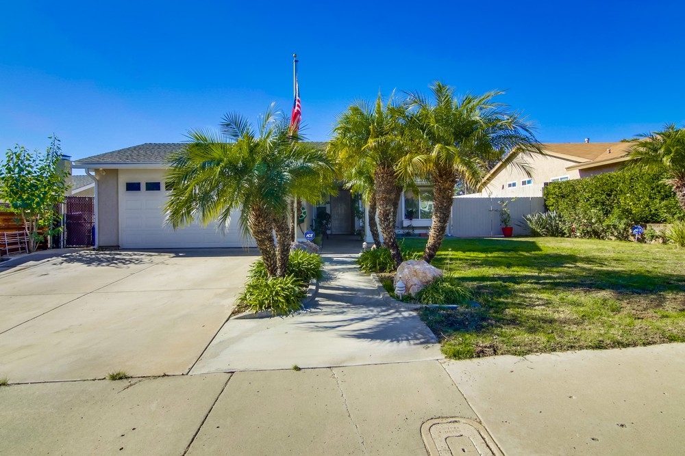 1668 Arnheim Ct, El Cajon, CA 92021