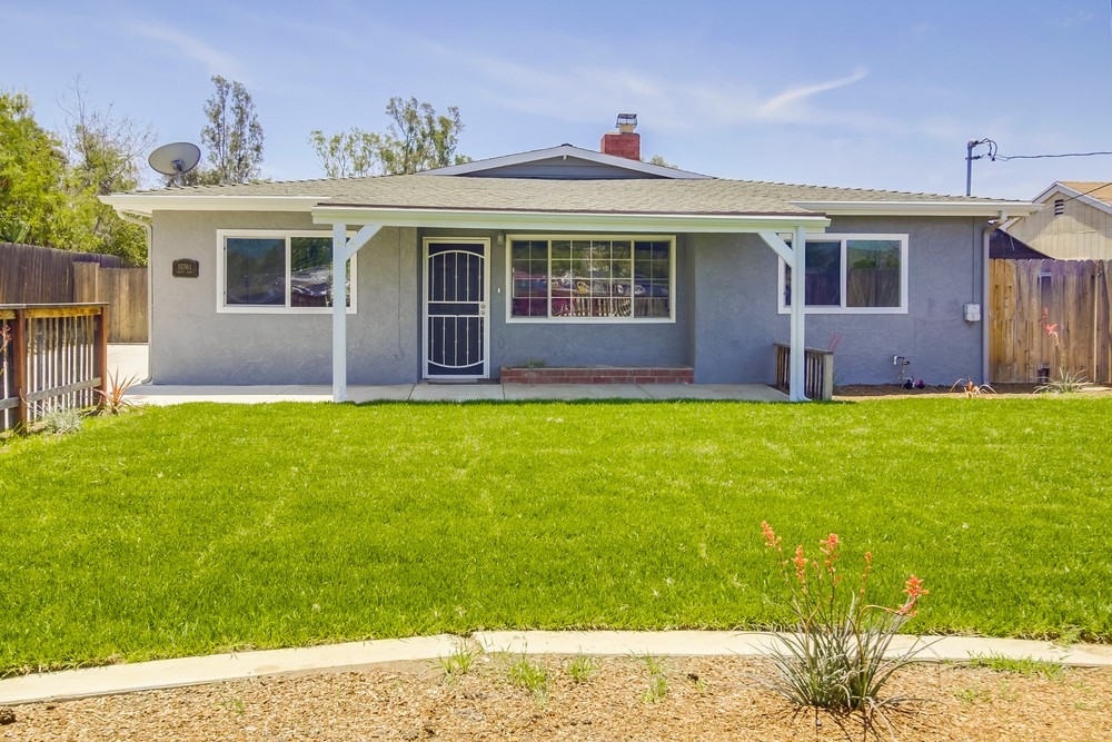 10361 Happy Ln, Santee, CA 92071