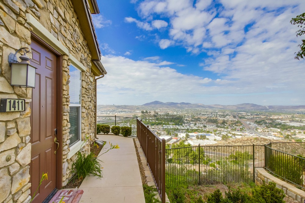 1411 Calabria Street, Santee, CA 92071