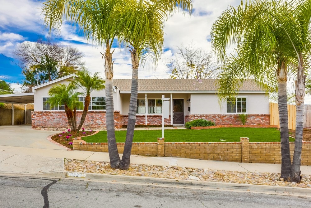 9227 Dalehurst Road, Santee, CA 92071
