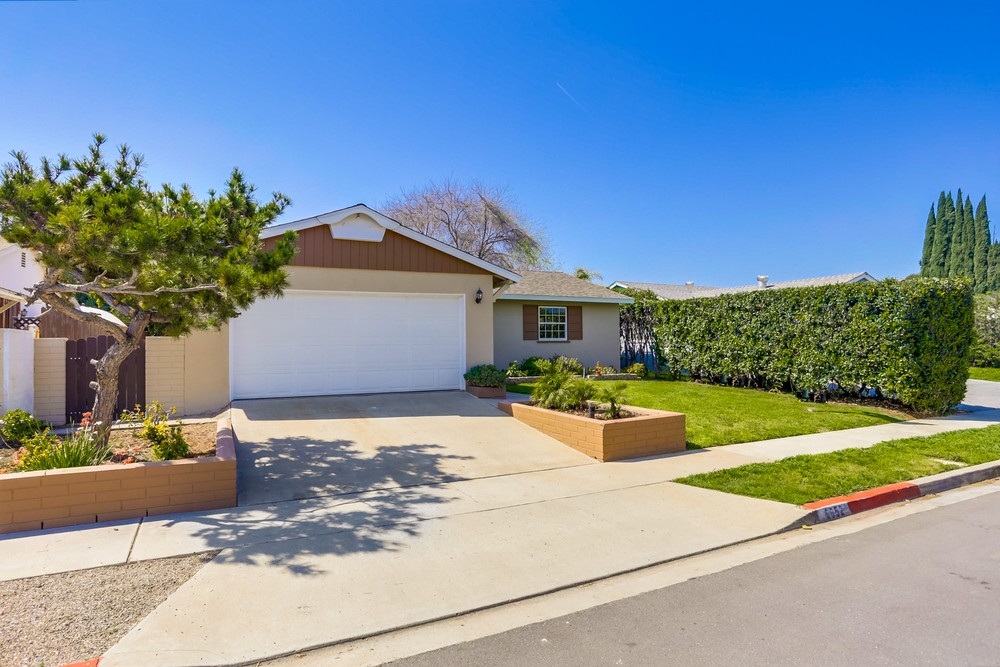 6652 Archwood Avenue, San Diego, CA 92120